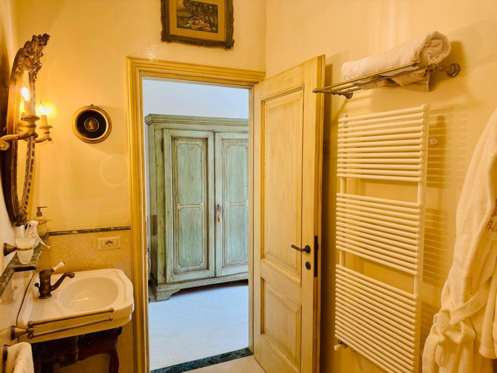 볼세나 La Casa Di Agartha B&B 외부 사진